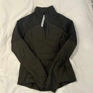 Lululemon 3/4 zip Sz 6